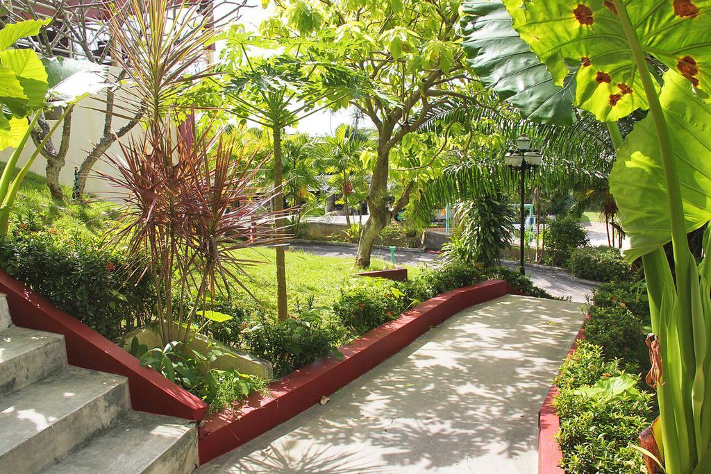 Memory Karon Resort Extérieur photo